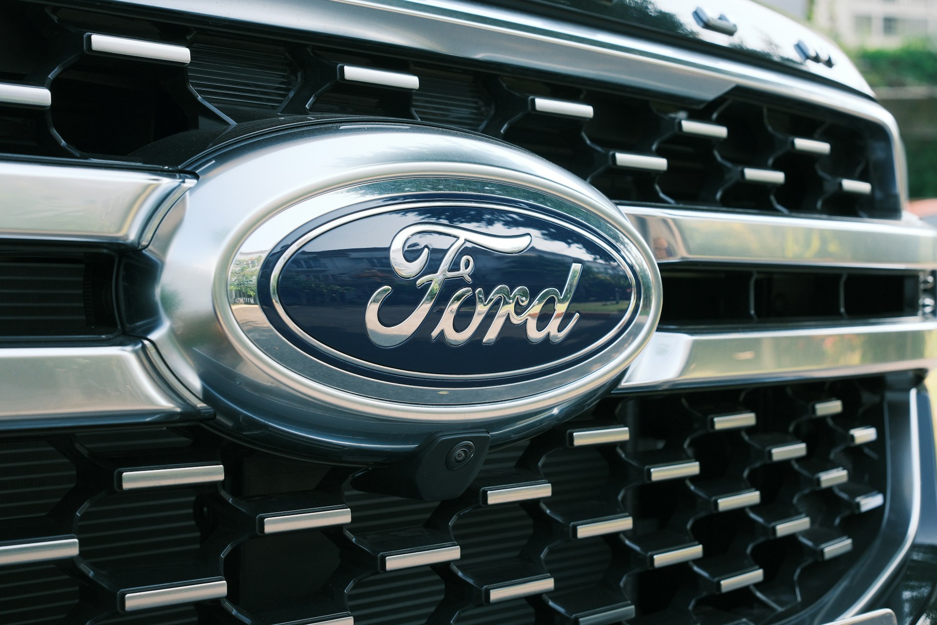 Ford Kuga: il SUV versatile che unisce spazio, comfort ed efficienza
